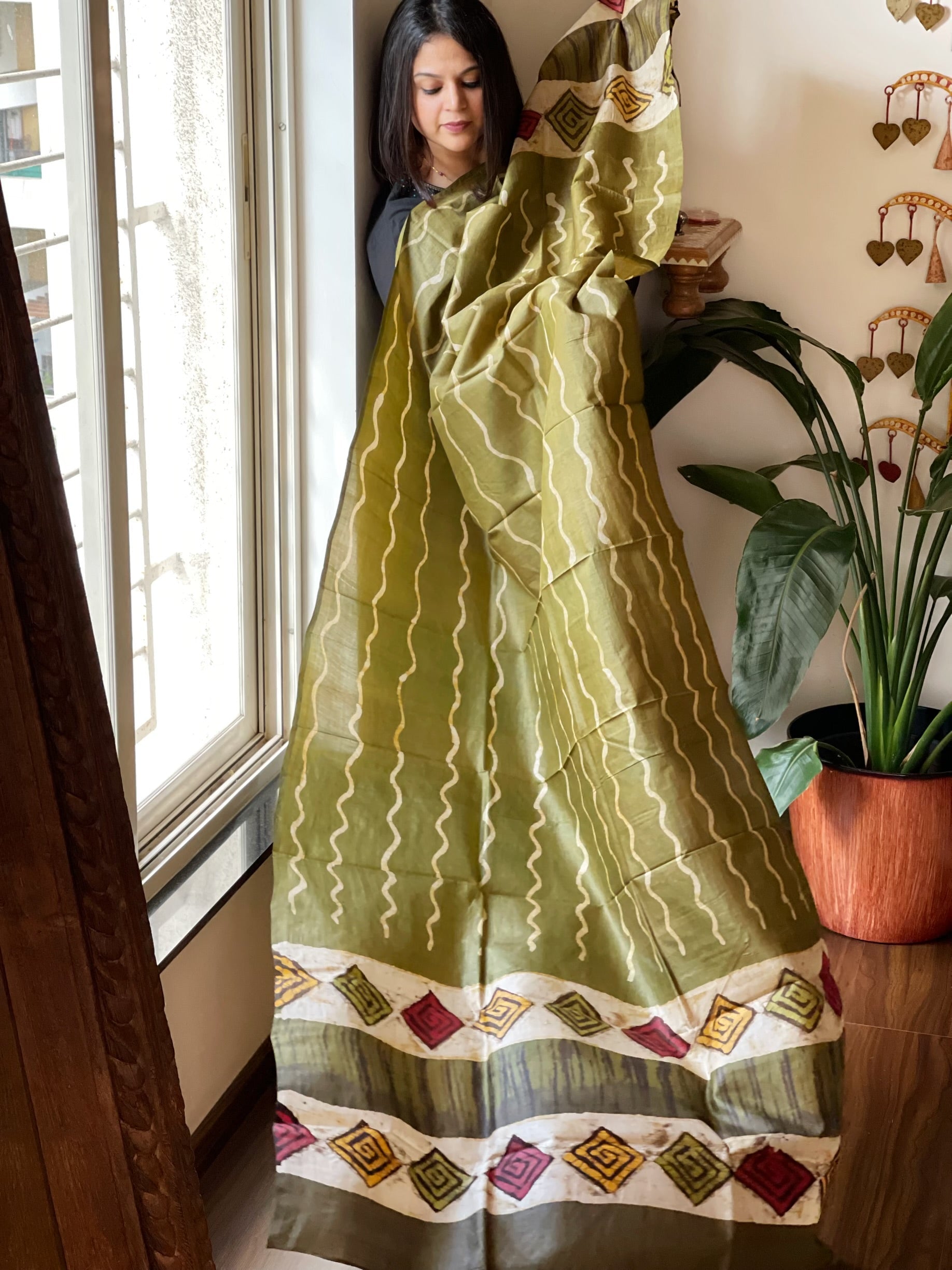 Handpainted and Hand Dyed Dupatta in Pure Silk - Masakalee