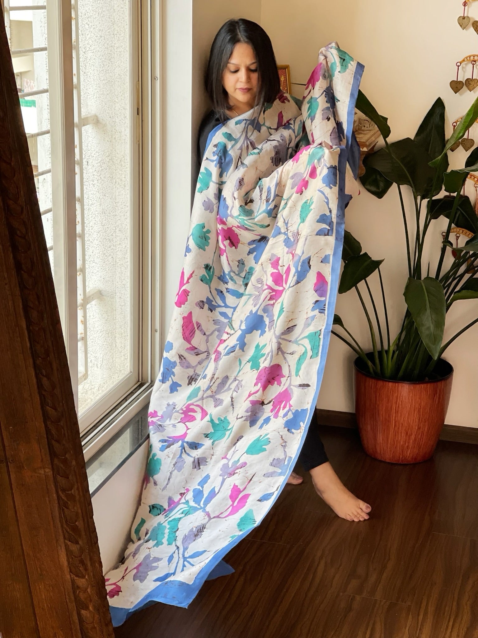 Handpainted & Batik Hand Dyed Dupatta in Handwoven Mul Silk - Masakalee