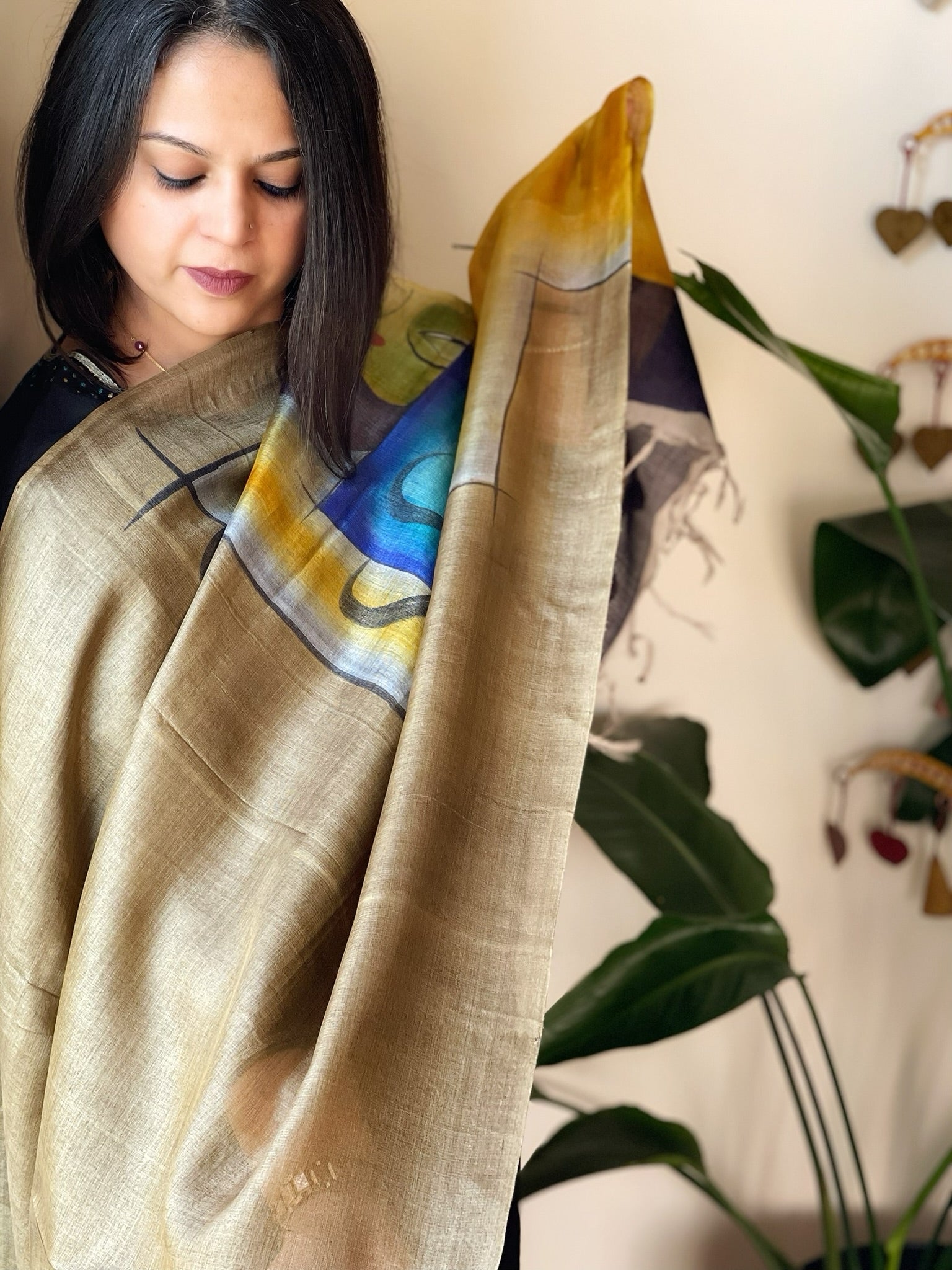 Handpainted Dupatta in Tussar Silk - Masakalee