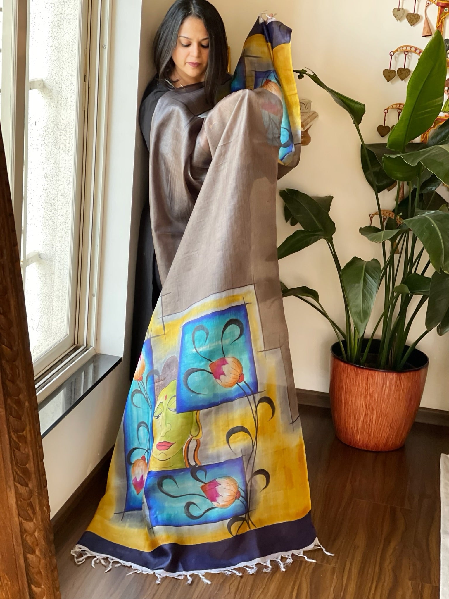 Handpainted Dupatta in Tussar Silk - Masakalee