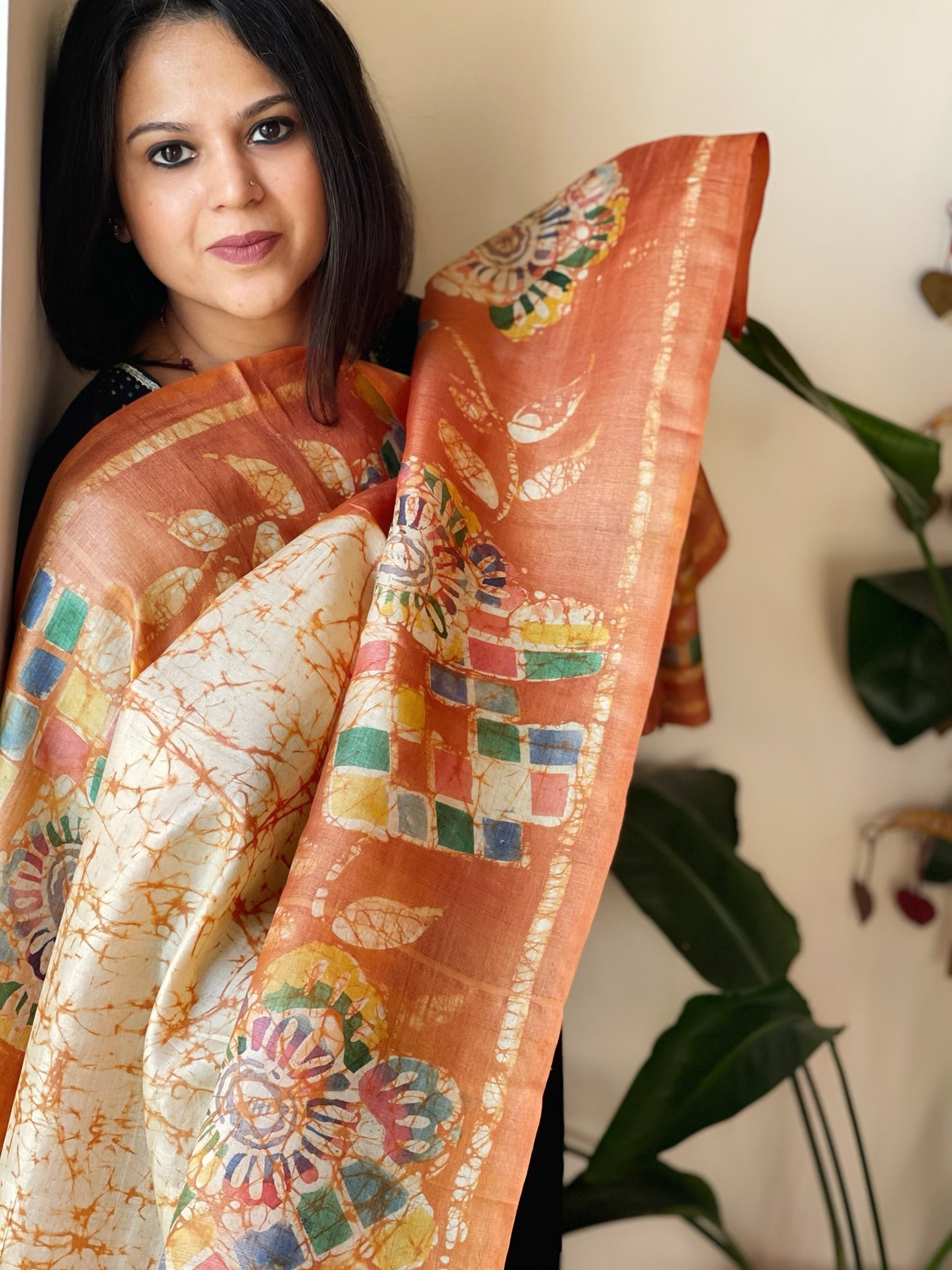 Handpainted Dupatta in Tussar Silk - Masakalee