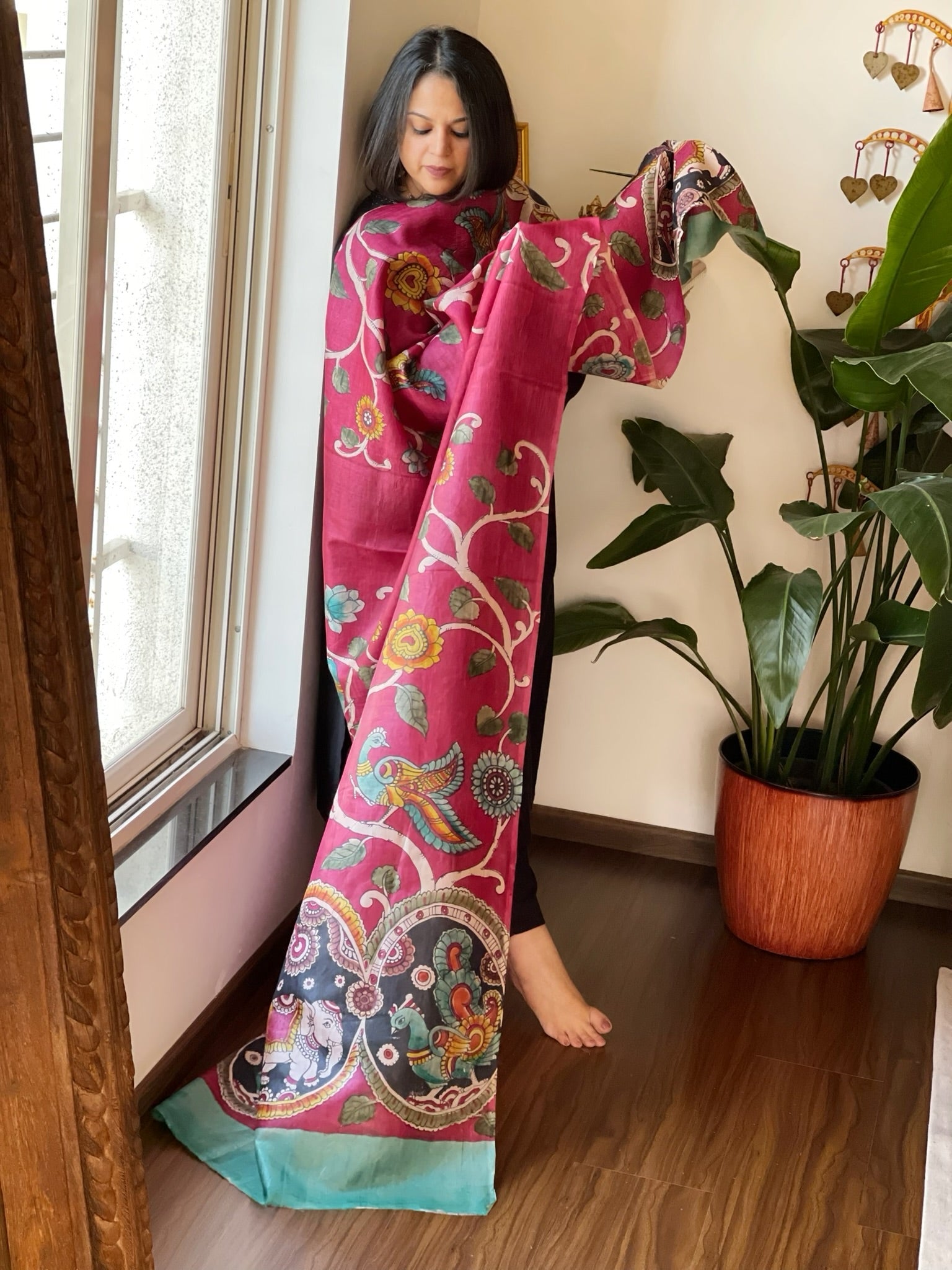 Handpainted Dupatta in Tussar Silk - Masakalee