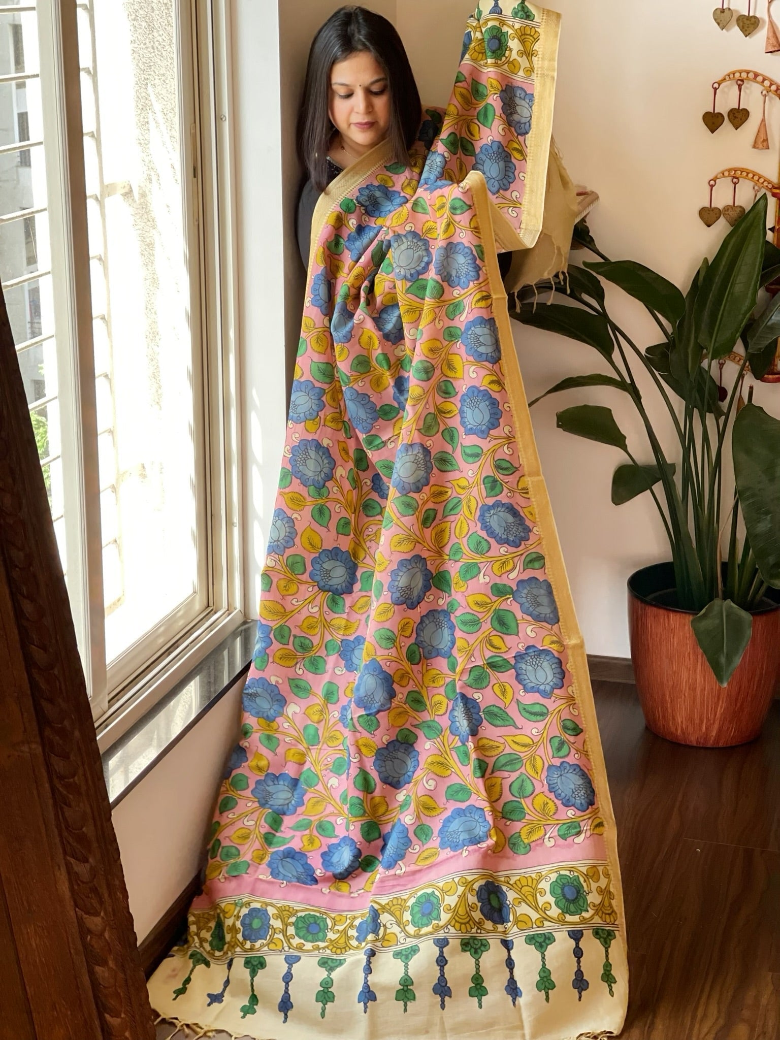 Handpainted Kalamkari Dupatta in Chennuri Silk - Masakalee