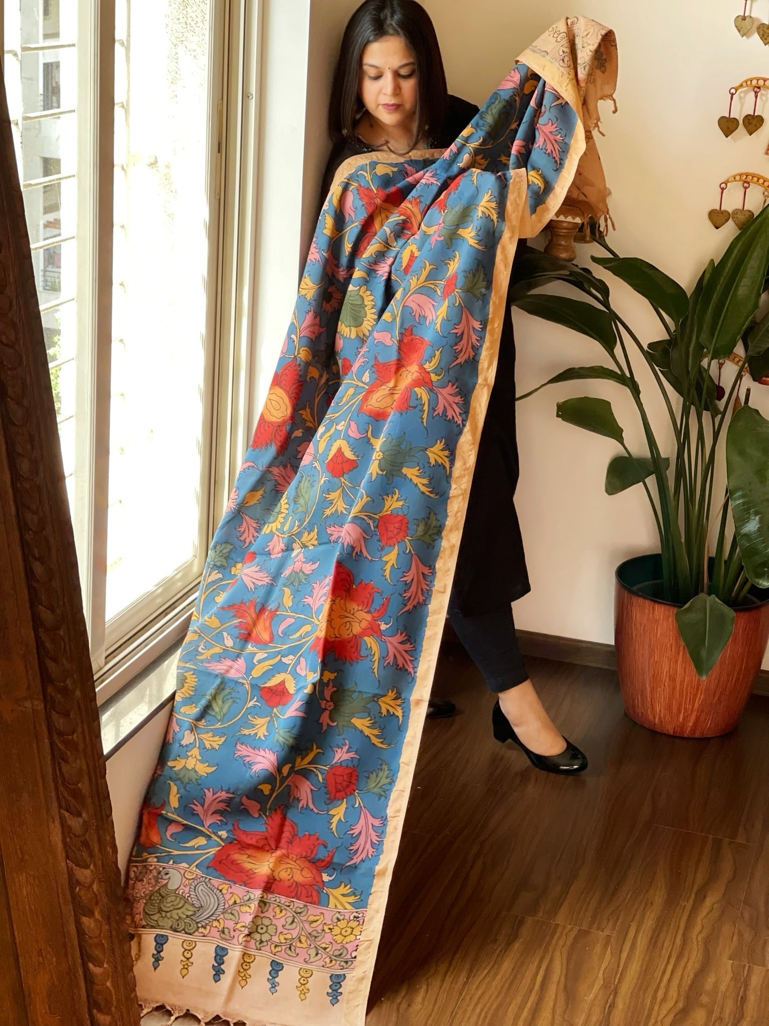 Handpainted Kalamkari Dupatta in Chennuri Silk - Masakalee