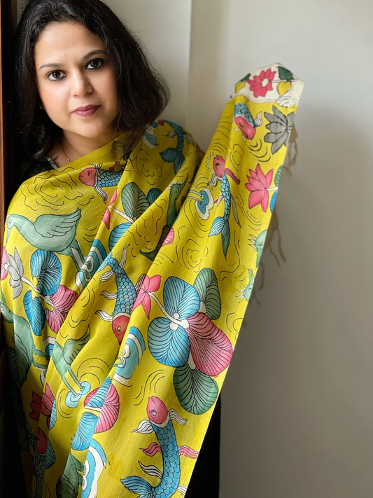 Handpainted Kalamkari Dupatta in Chennuri Silk - Masakalee