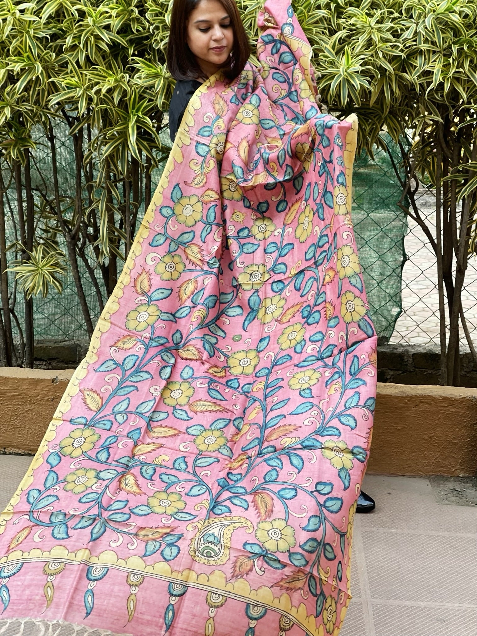 Handpainted Kalamkari Dupatta in Tussar Silk - Masakalee