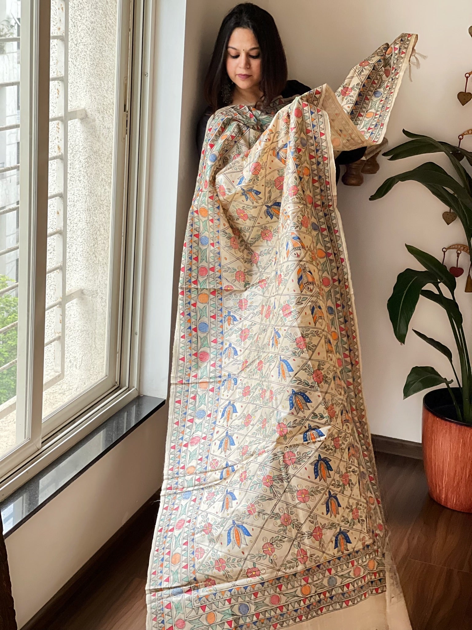 Handpainted Madhubani Dupatta in Pure Tussar Silk - Masakalee