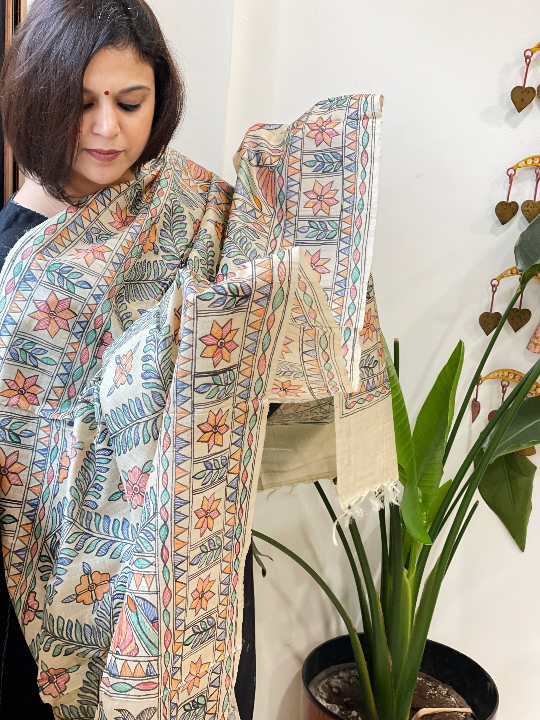 Handpainted Madhubani Dupatta in Pure Tussar Silk - Masakalee