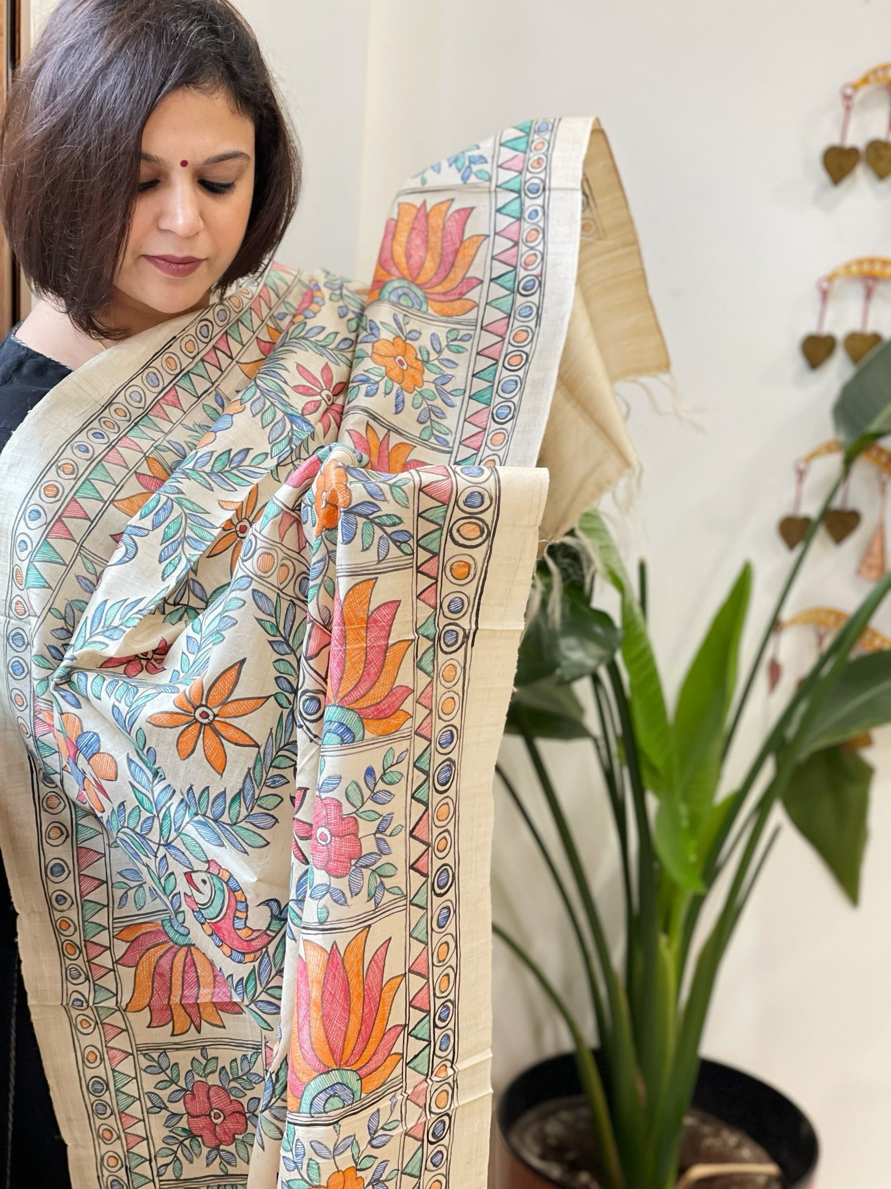 Handpainted Madhubani Dupatta in Pure Tussar Silk - Masakalee