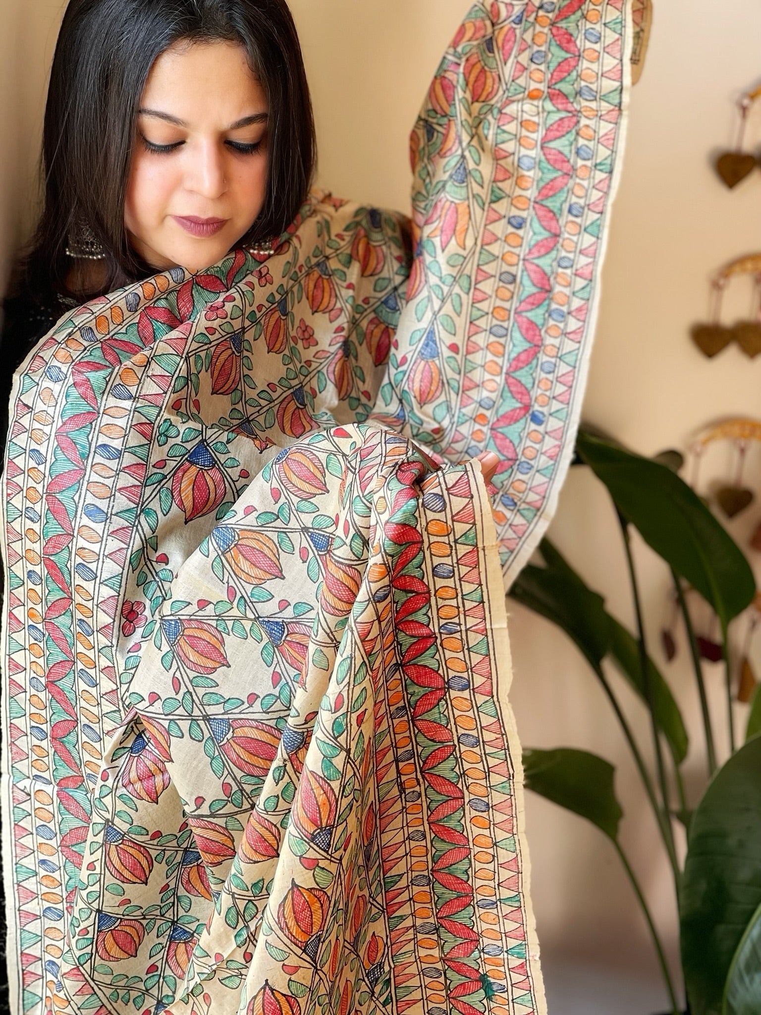 Handpainted Madhubani Dupatta in Pure Tussar Silk - Masakalee