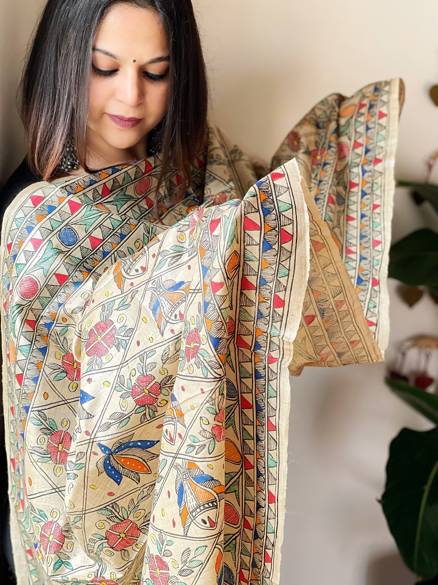 Handpainted Madhubani Dupatta in Pure Tussar Silk - Masakalee