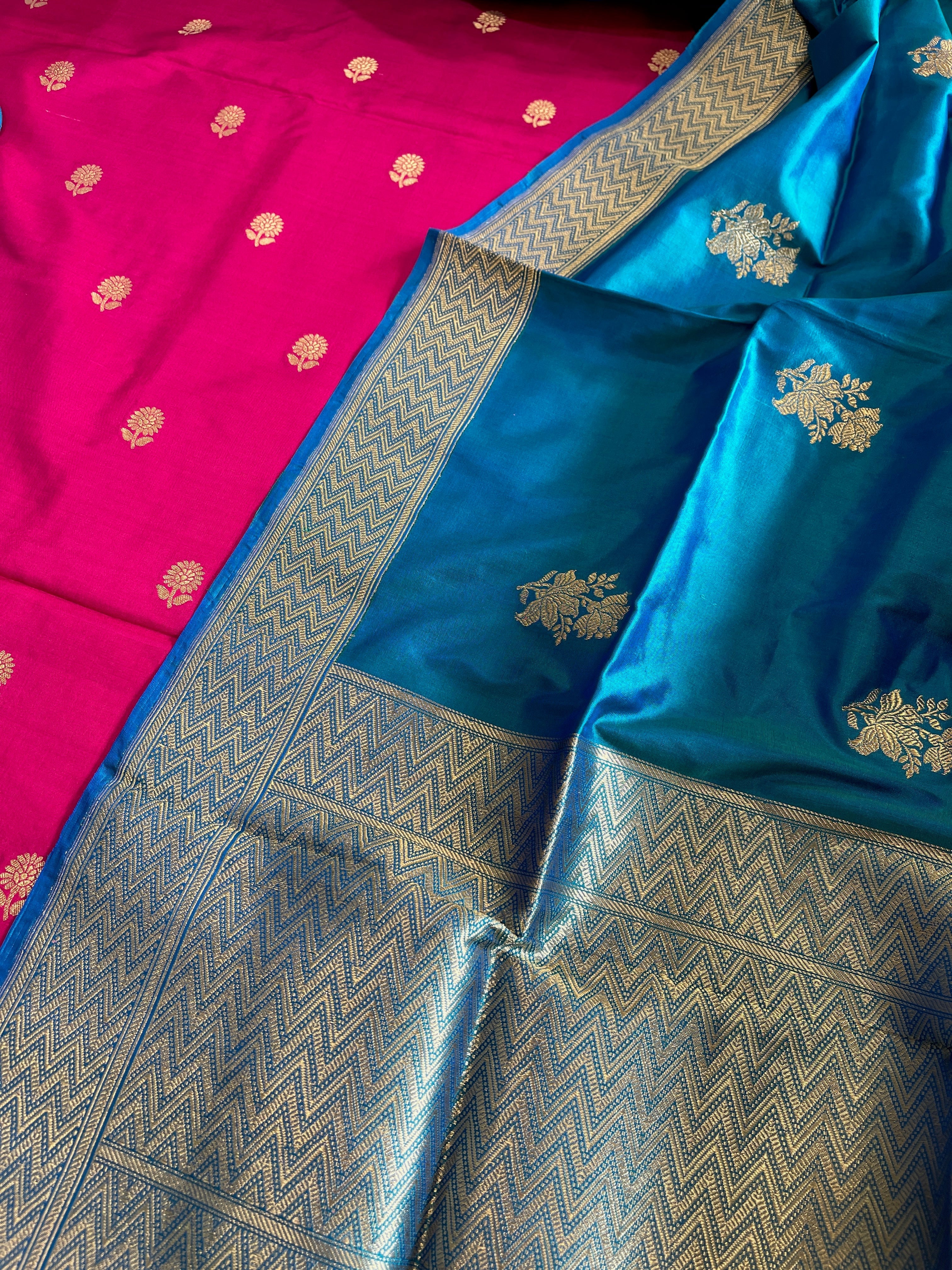 Handwoven Banarasi Suit Set in Pure Silk - Masakalee