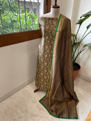 Handwoven Banarasi Suit Set in Pure Silk - Masakalee