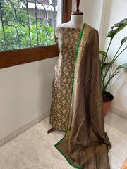 Handwoven Banarasi Suit Set in Pure Silk - Masakalee