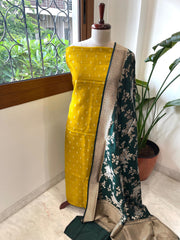 Handwoven Banarasi Suit Set in Pure Silk - Masakalee