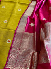 Handwoven Banarasi Suit Set in Pure Silk - Masakalee