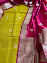Handwoven Banarasi Suit Set in Pure Silk - Masakalee