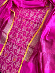 Handwoven Banarasi Suit Set in Pure Silk - Masakalee
