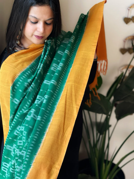 Handwoven Ikat Dupatta in Cotton - Masakalee