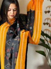 Handwoven Ikat Dupatta in Cotton - Masakalee