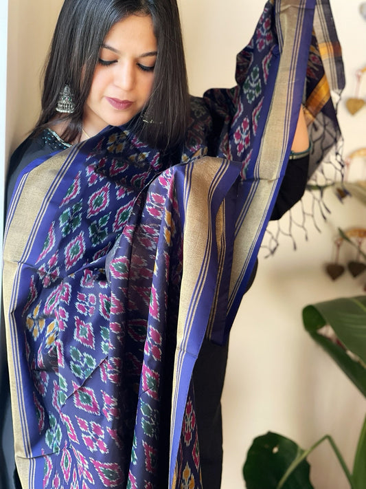 Handwoven Ikat Dupatta Pure Silk - Cotton - Masakalee