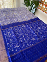 Handwoven Ikat Saree in Pure Silk - Masakalee