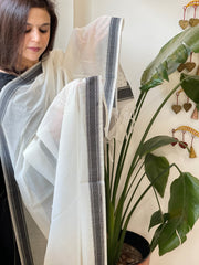 Handwoven Mul Chanderi Dupatta with Jamdani Pallu - Masakalee
