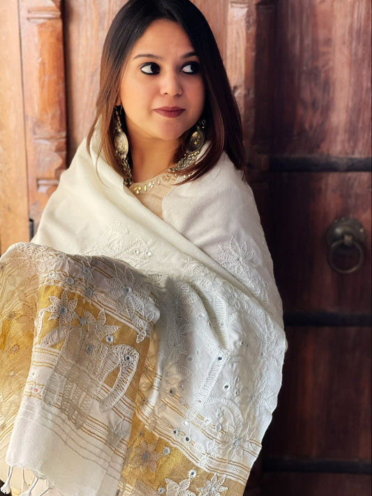 Handwoven Woollen Shawl with Hand Embroidery - Masakalee