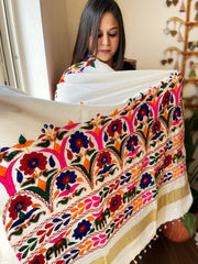 Handwoven Woollen Shawl with Hand Embroidery - Masakalee