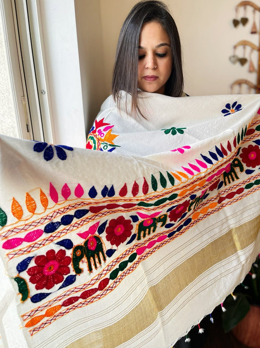 Handwoven Woollen Shawl with Hand Embroidery - Masakalee