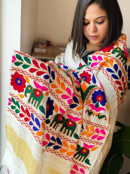 Handwoven Woollen Shawl with Hand Embroidery - Masakalee