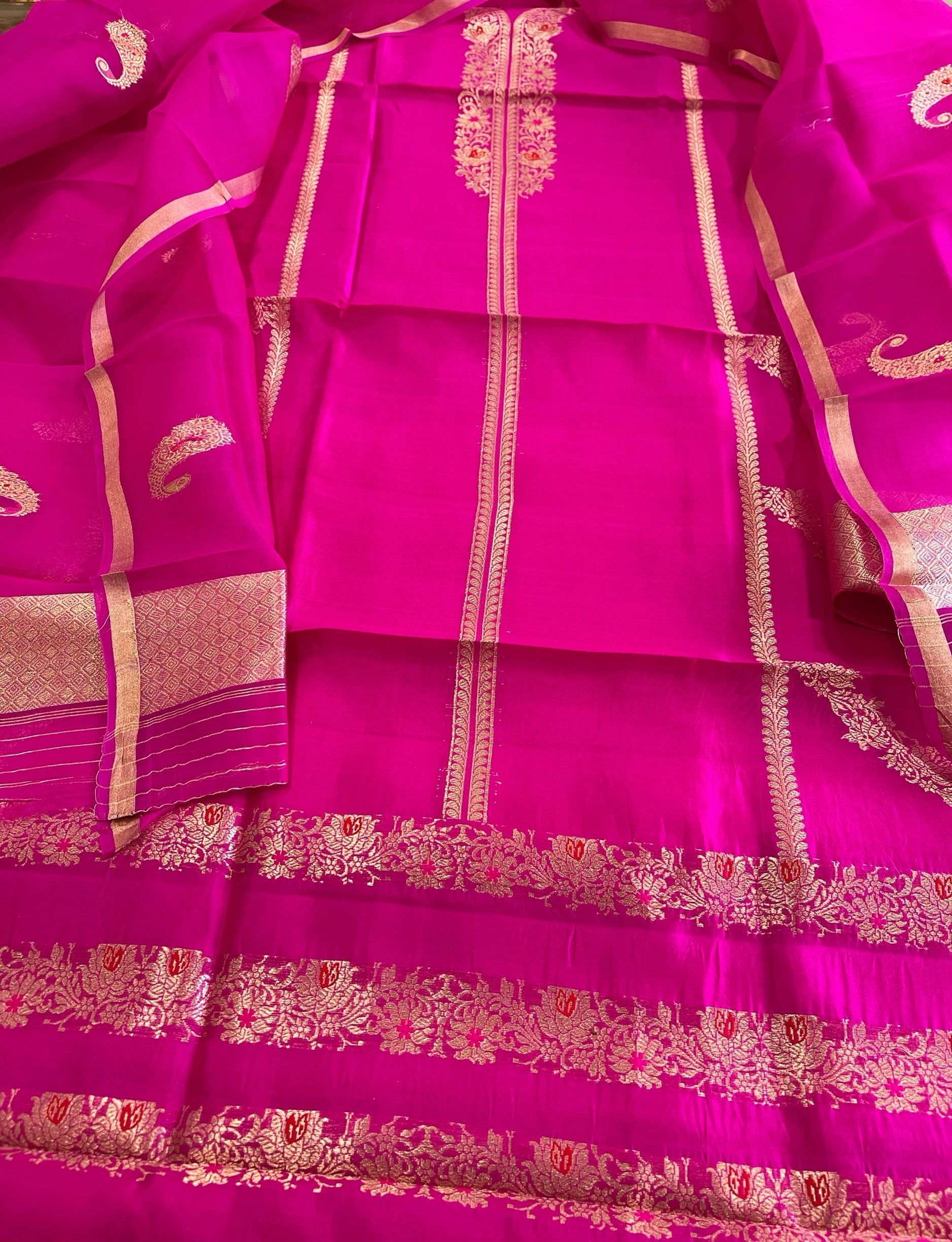Hot Pink Designer Banarasi Suit Set in Pure Silk - Masakalee