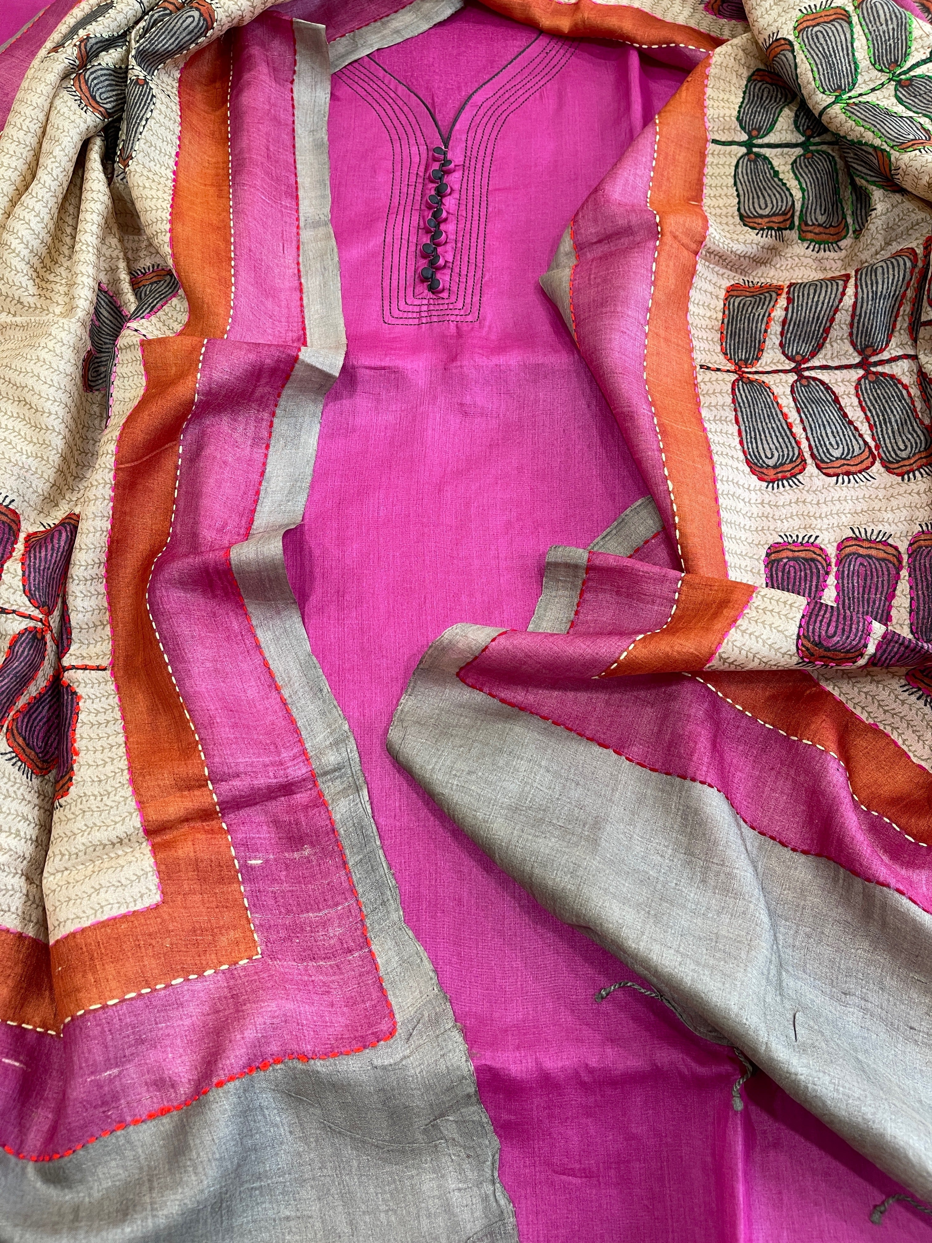 Hot Pink Dupatta Set (Kurta+Dupatta) with Handblock Print in Pure Tussar Silk - Masakalee