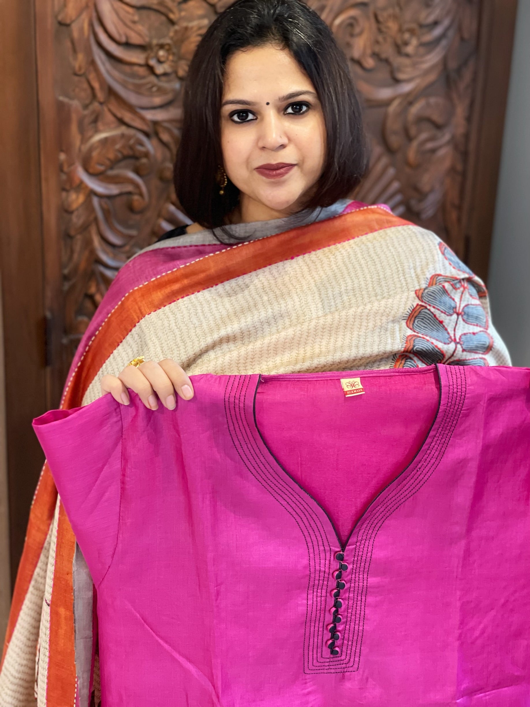 Hot Pink Dupatta Set (Kurta+Dupatta) with Handblock Print in Pure Tussar Silk - Masakalee