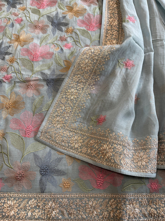 Ice Blue Suit Set with Thread Embroidery in Mul Cotton - Masakalee