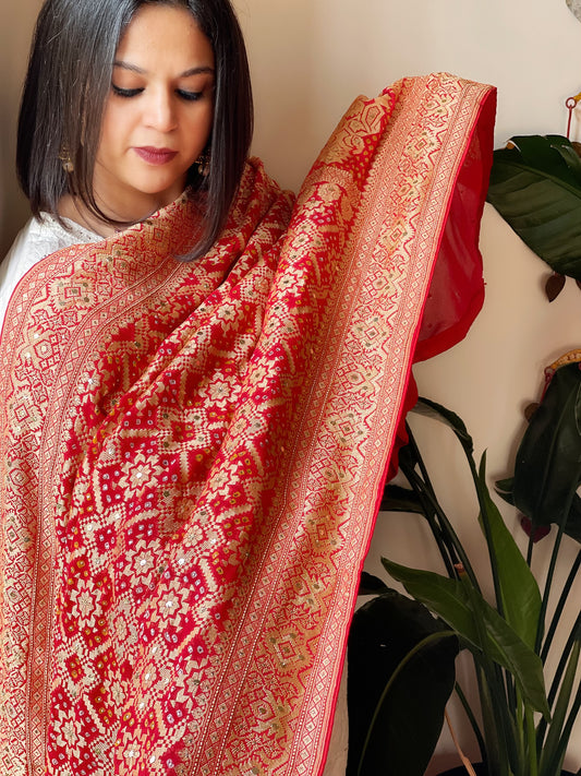 Coral Pink Neemzari Bandhani Dupatta with Mukaish Handwork in Georgette