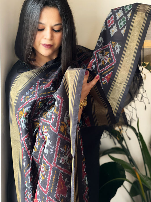 Black Handwoven Ikat Dupatta Pure Silk-Cotton