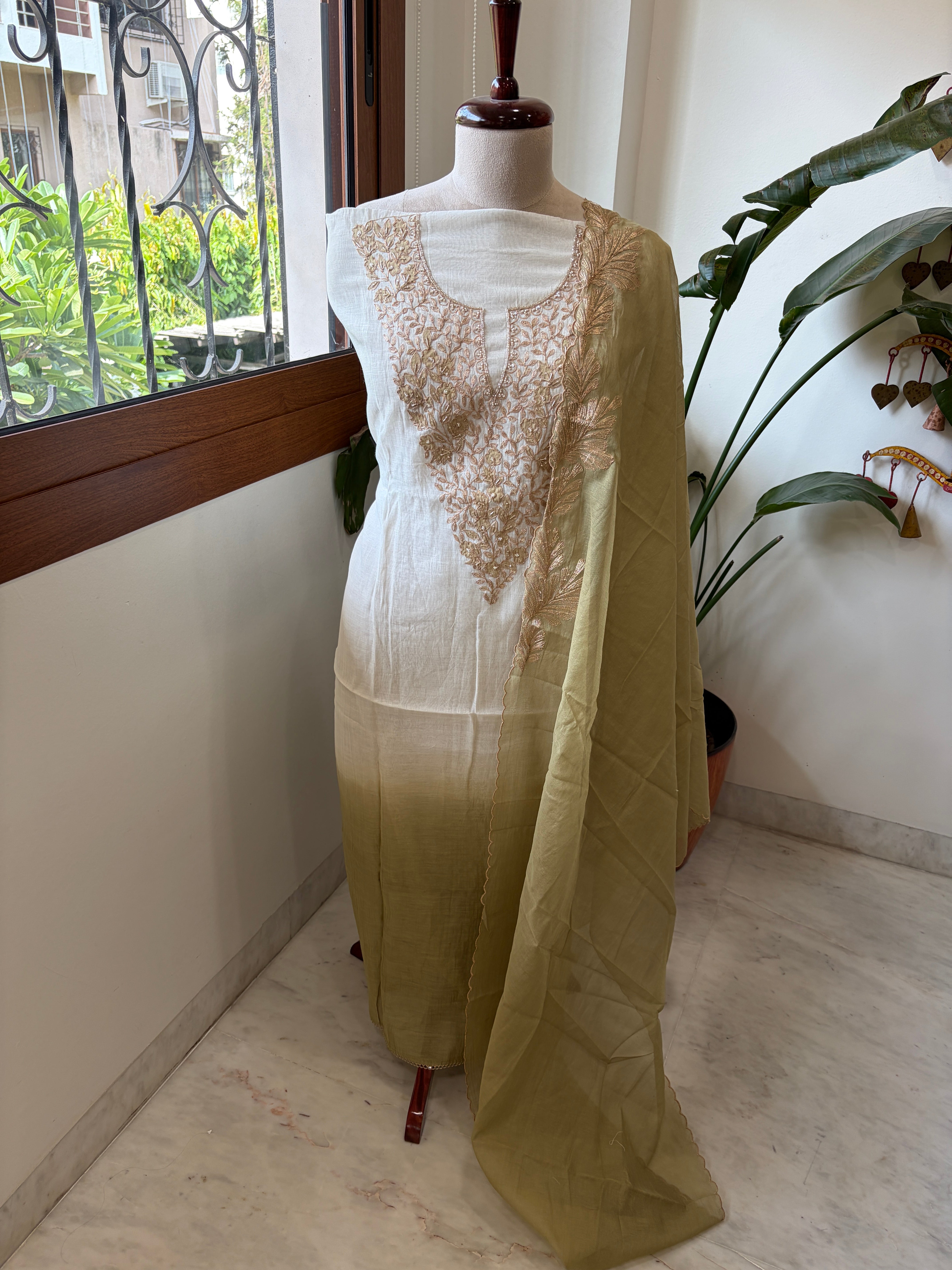Ivory Green Applique Suit Set in Pure Mul Chanderi With Dabka Handwork - Masakalee