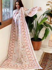 Ivory Handmade Nakshi Kantha Dupatta in Pure Silk - Masakalee