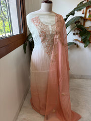 Ivory peach Applique Suit Set in Pure Mul Chanderi With Dabka Handwork - Masakalee