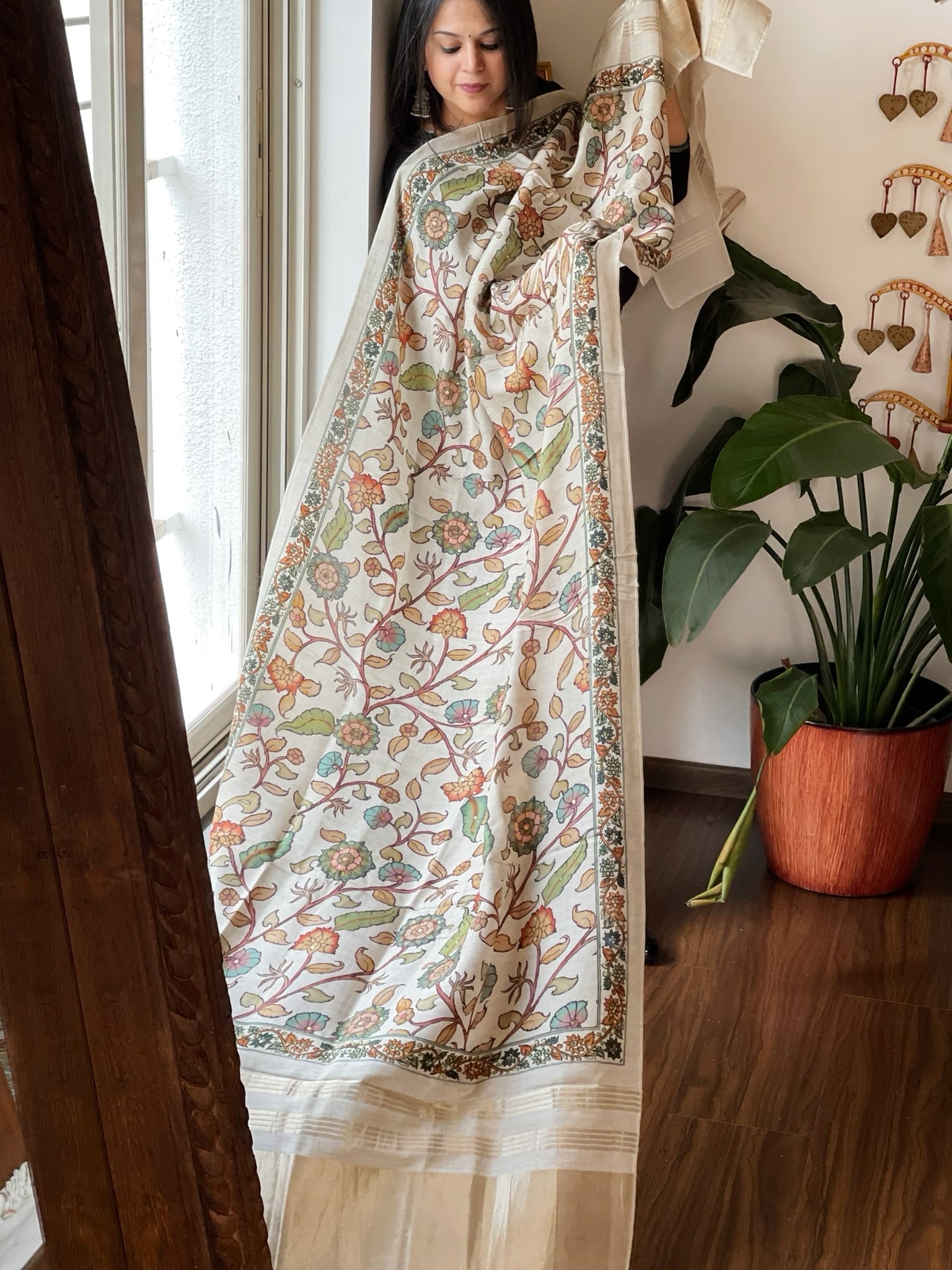 Ivory Printed Kalamkari Dupatta with Sequin Work and Zari Pallu in Dola Silk - Masakalee