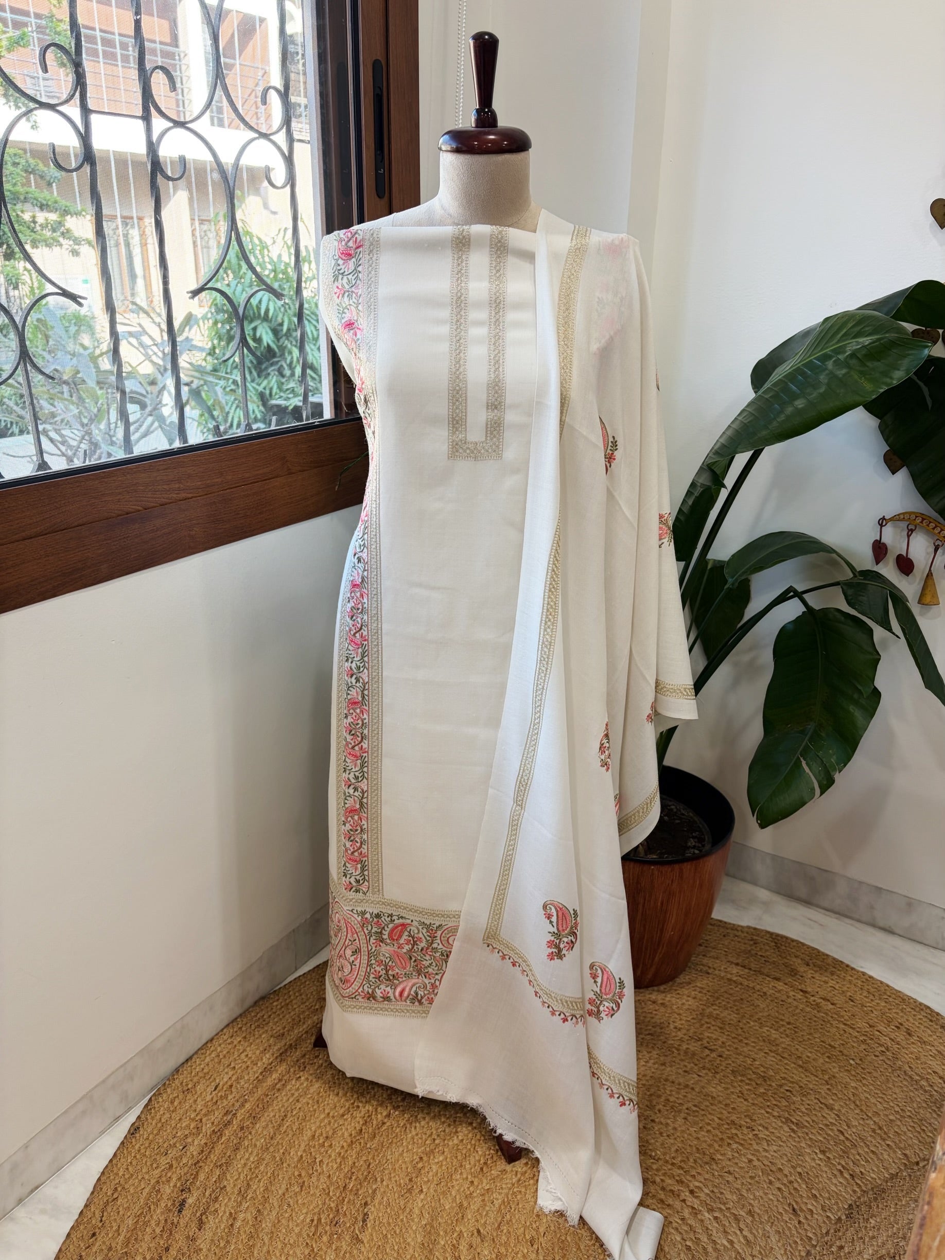 Ivory Winter Suit Set with Aari Work in Pashmina Wool - Masakalee