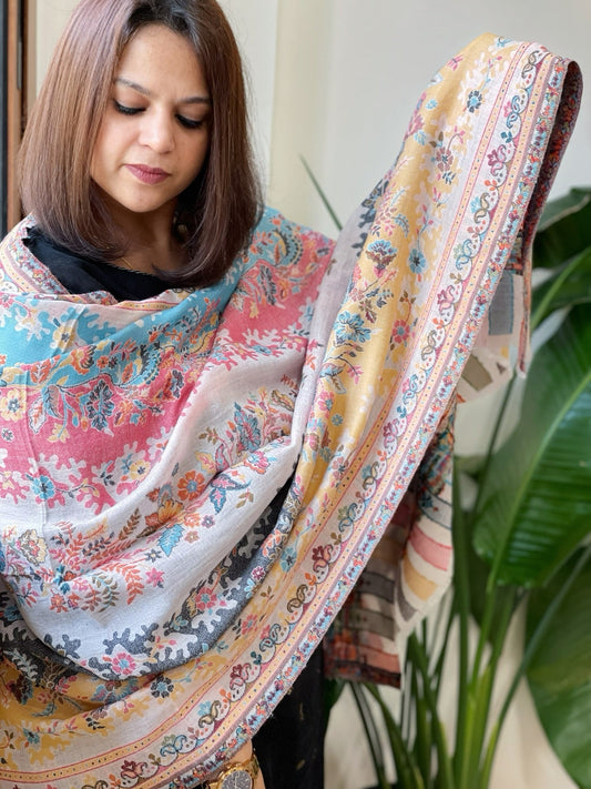 Ivory Woven Kaani Jaal Pashmina Stole - Masakalee