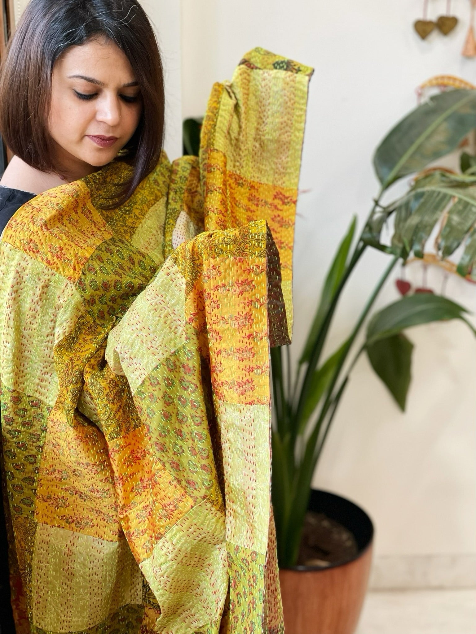 Kantha Patchwork Dupatta cum Stole in Silk - Masakalee