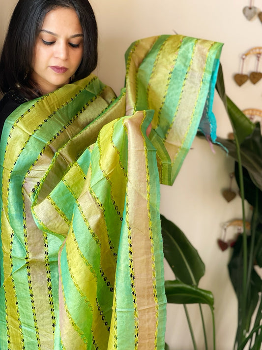 Knot Work Dupatta in Silk - Masakalee