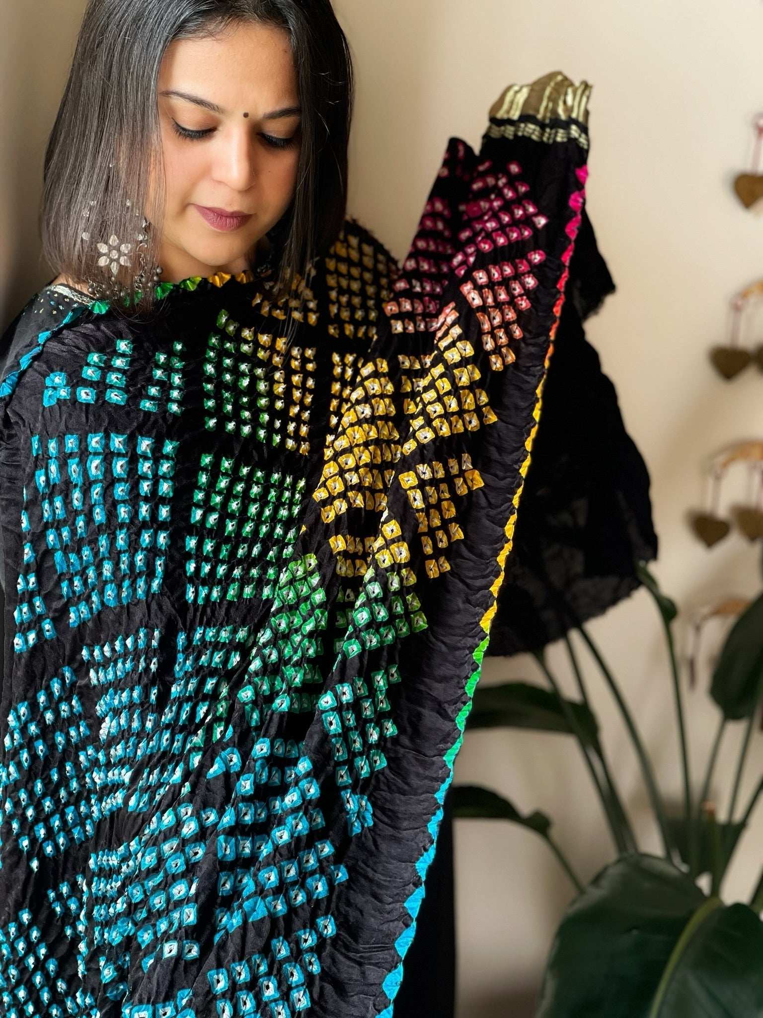 Kodi Bandhej Dupatta in Gajji Silk in Black Color - Masakalee