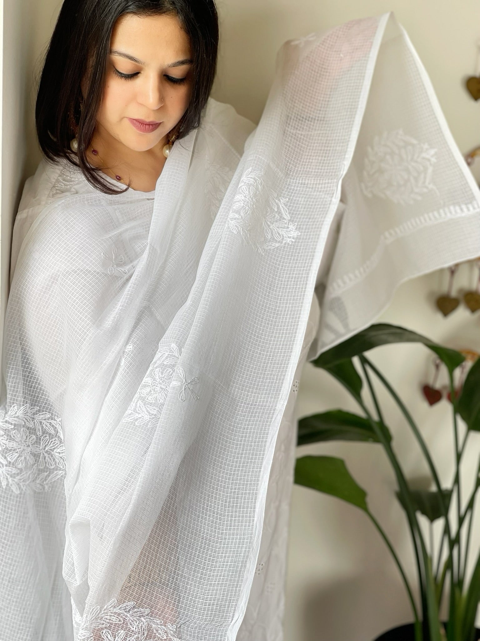 Kota Cotton Dupatta with Tepchi Handwork - Masakalee