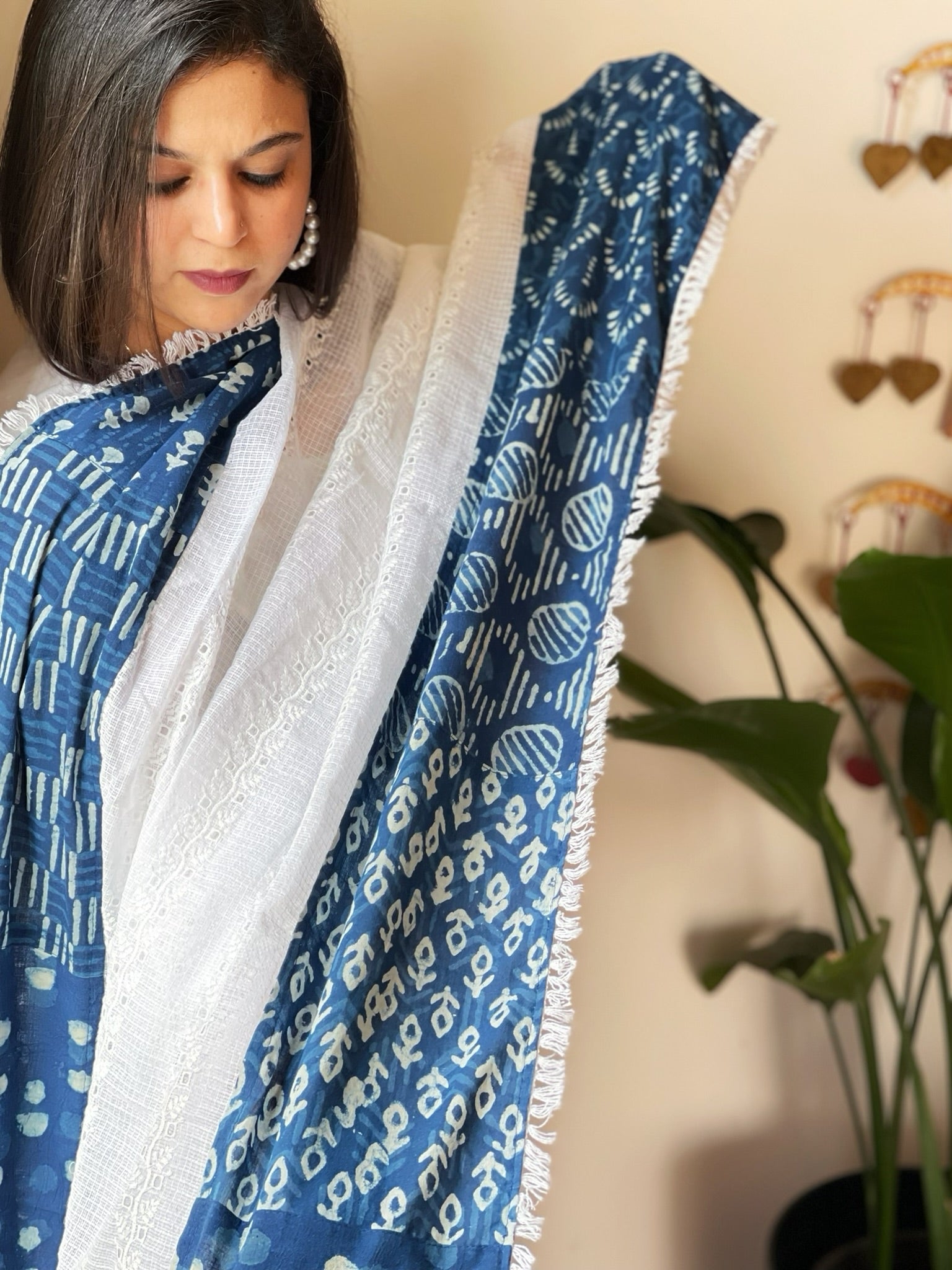 Kota Cotton Dupatta with Thread Embroidery and Patchwork Border - Masakalee