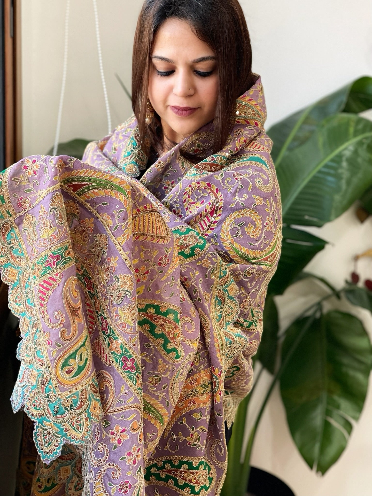 Lavender Chinon Dupatta with Aari Embroidery - Masakalee