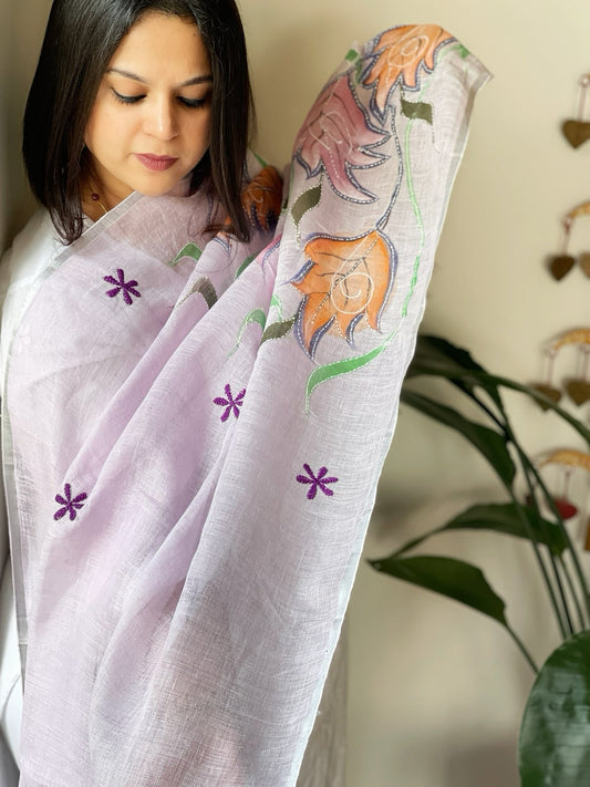 Lavender Handpainted Dupatta with Kantha Stitch Handwork in Linen - Masakalee